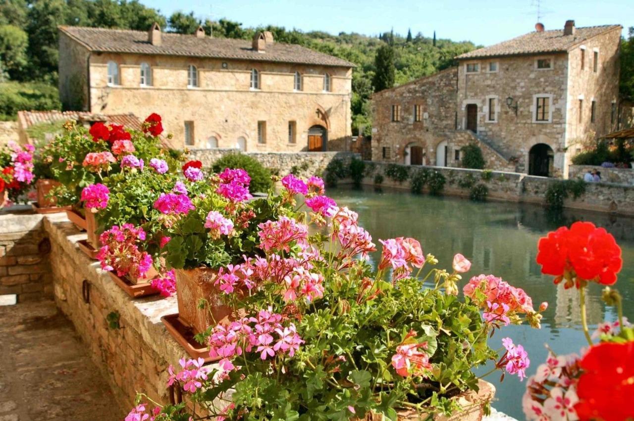 Camera La Margherita San Quirico dʼOrcia Exteriör bild